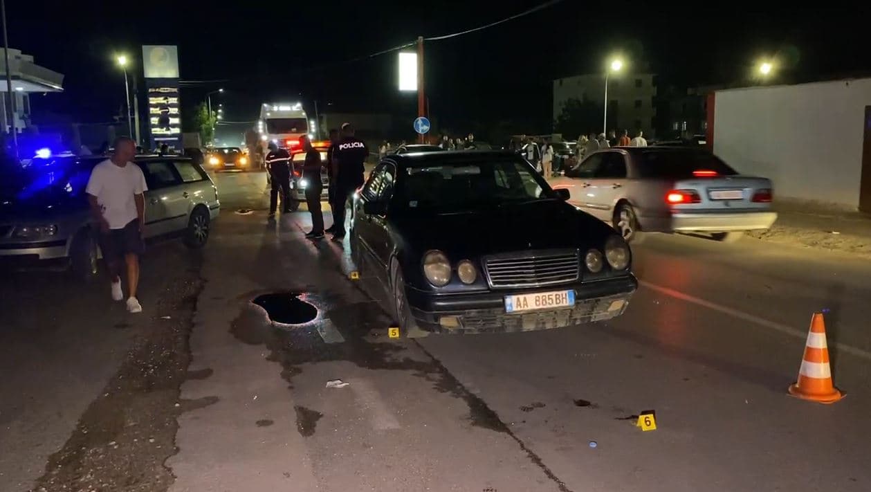 Makina përplas këmbësoren në aksin rrugor "Korçë-Pogradec”