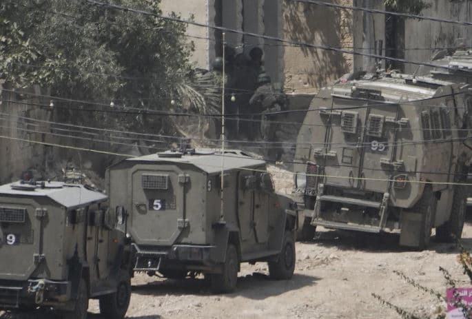 Pas 10-ditësh sulme, forcat izraelite tërhiqen nga qyteti Jenin i Bregut Perëndimor