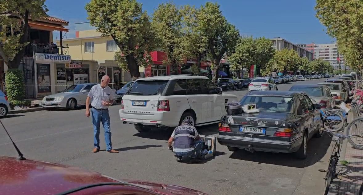 Plumba në drejtim të “Range Rover”-it ku ndodhej boksieri/ Identifikohet autori, dyshohet se ngjarja lidhet me një konflikt të mëparshëm