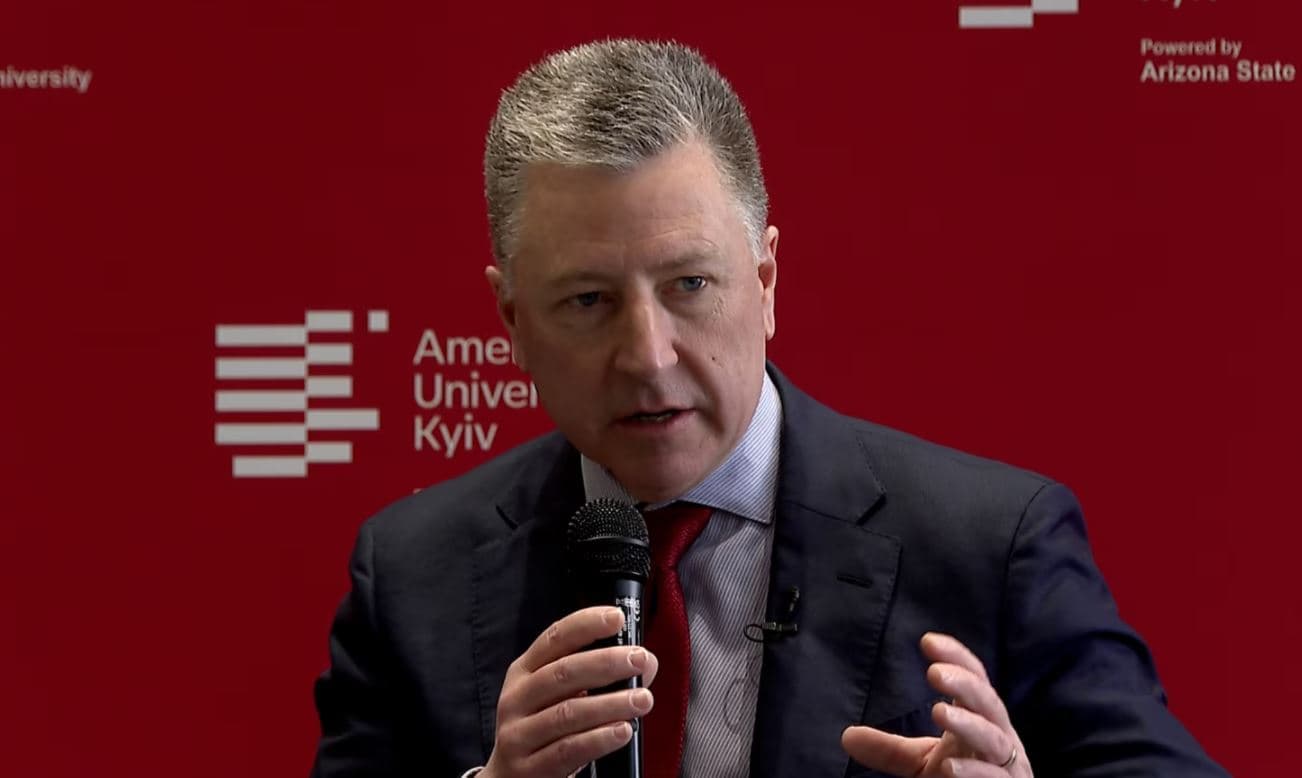 Ish-ambasadori i SHBA-ve në NATO: Perëndimi forcon Vuçiçin, teksa minon të tjerët në Ballkan