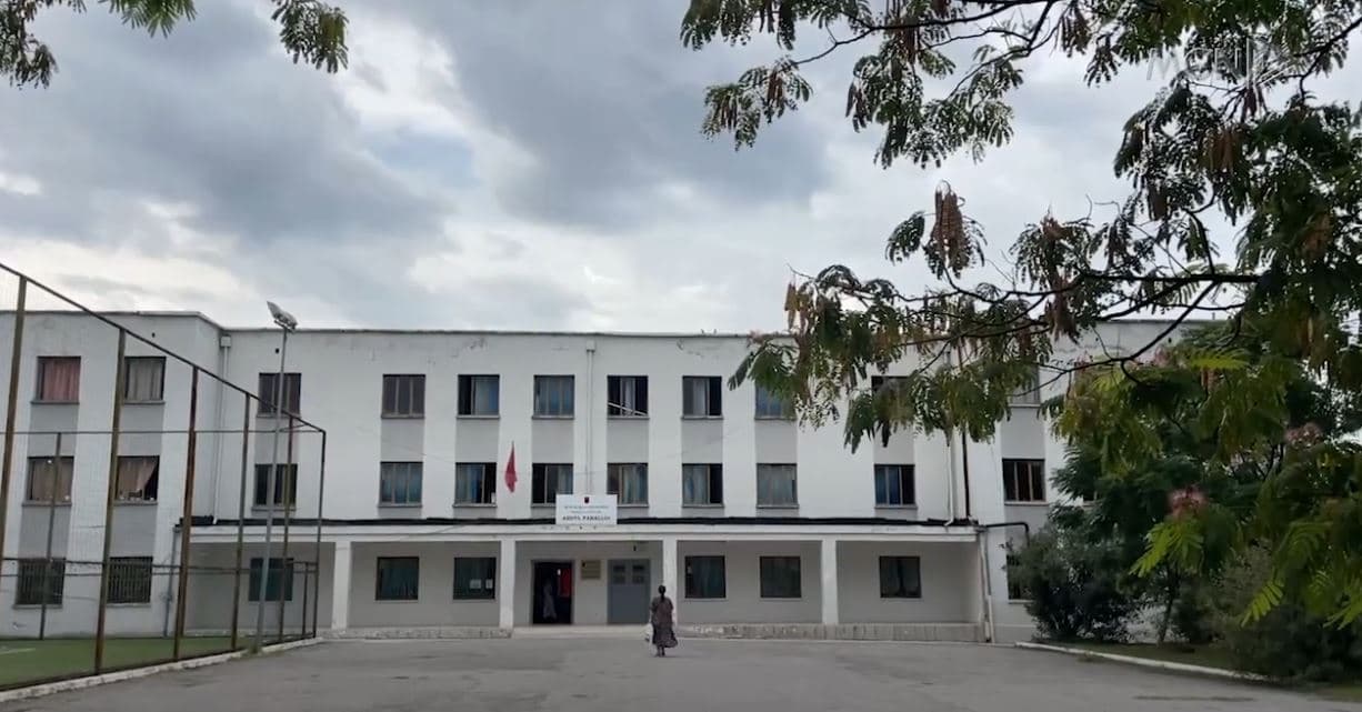 Shkodër, në rikonstruksion 50 shkolla. Puna në objektet arsimore gjatë sezonit veror