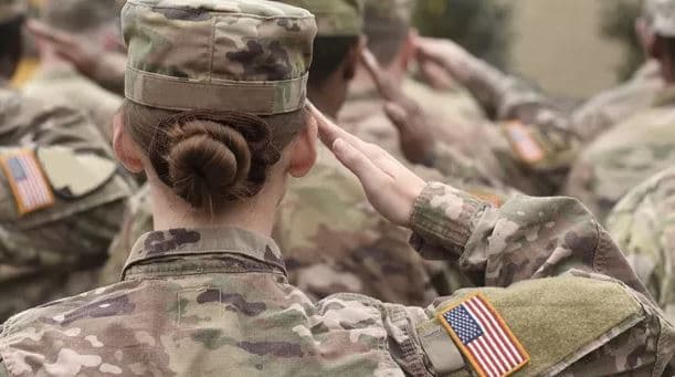 “Në 2023 ushtria amerikane refuzoi 52 mijë kandidatë për shkak të mbipeshës”