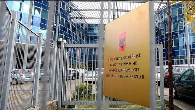 Tjetërsimi i pronave/ SPAK komunikon akuzat për Goron dhe ish-zyrtarët e tjerë