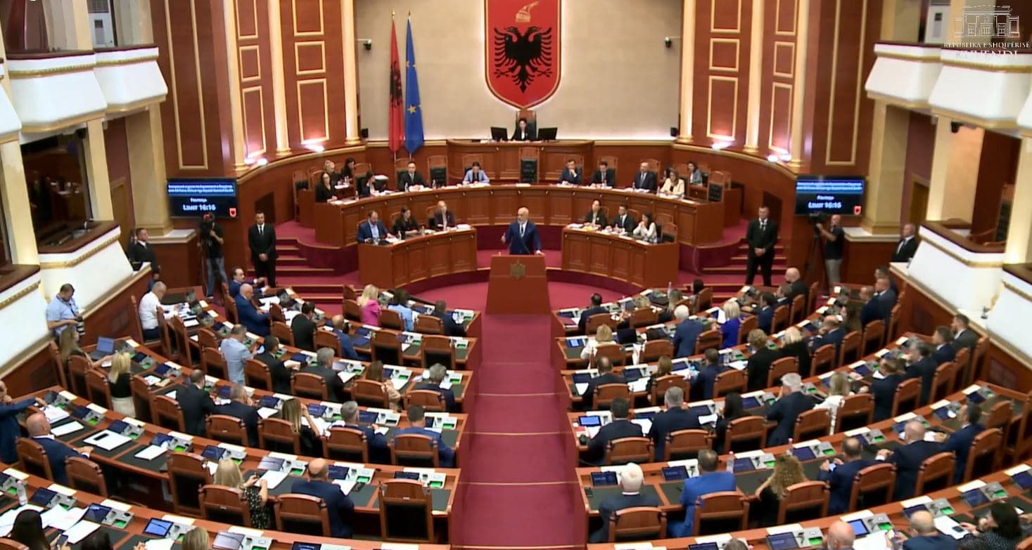 Interpelanca/ Rama i përgjigjet Bardhit: Kontejnerët drejt Azisë jo me mbetje të rrezikshme. Aludimet psiko-patologjike!