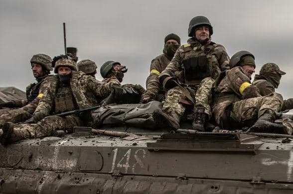 Rusia: Vendet e NATO-s po planifikojnë të dërgojnë trupa në Ukrainë