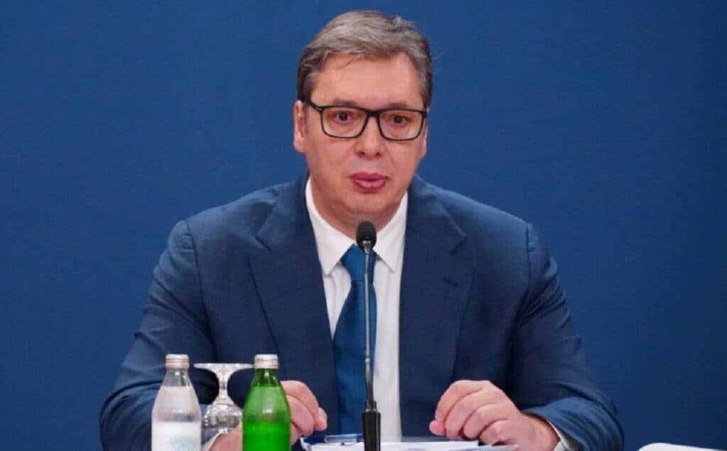 Vuçiç propozon paketën me 7 kërkesa për Kosovën, kërkon të kthehen serbët në institucione