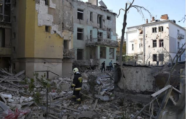 Kreu ushtarak i NATO-s, mbështet përdorimin e armëve me rreze të gjatë nga Ukraina për të goditur Rusinë