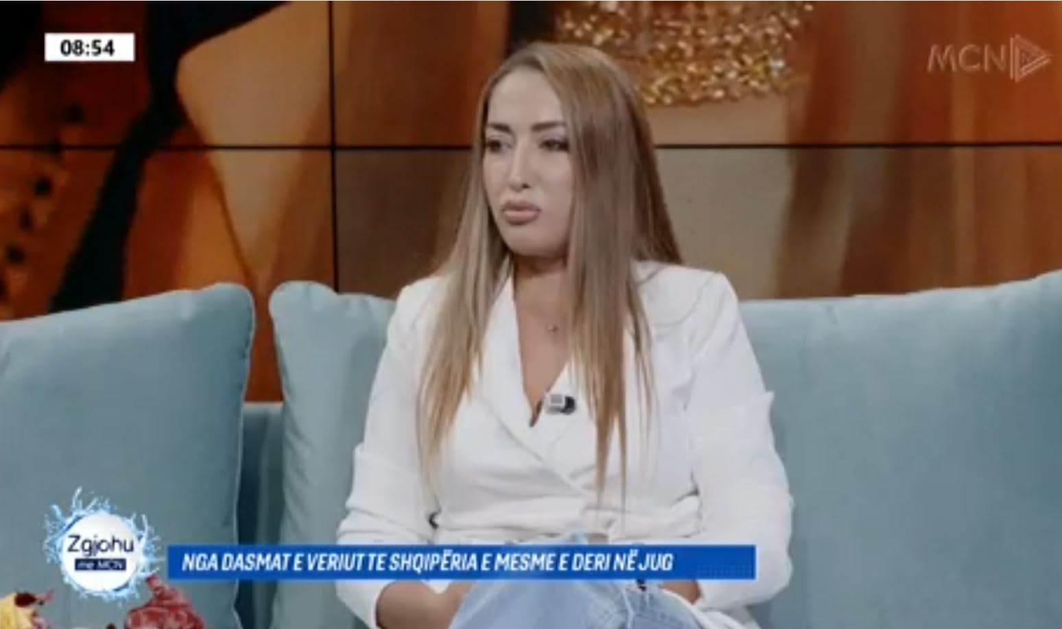 Mirjeta Mema, këngëtarja e muzikës popullore: Kam nisur të këndojë 16 vjeç në dasma