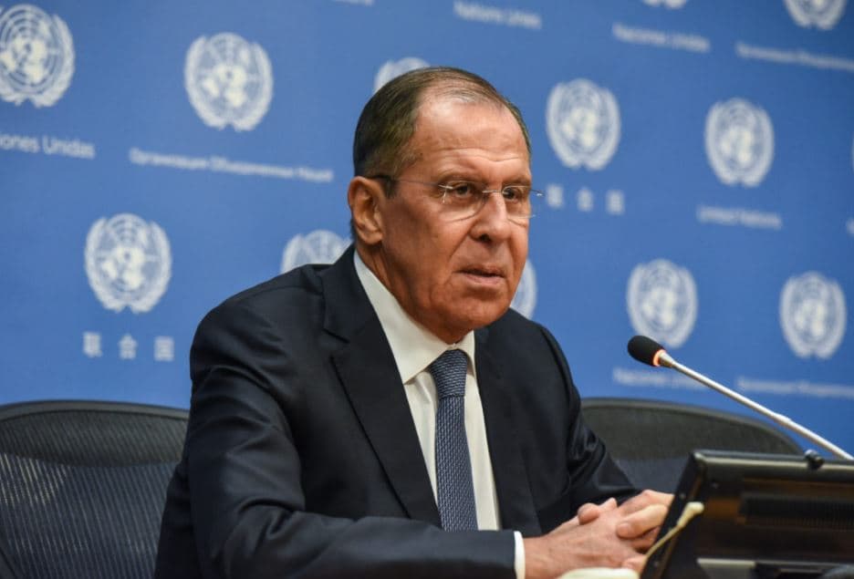 Lavrov: Perëndimi duhet të kuptojë që do ta humbasë luftën