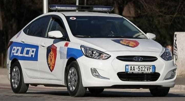 Plagoset me thikë 35-vjeçari në Durrës