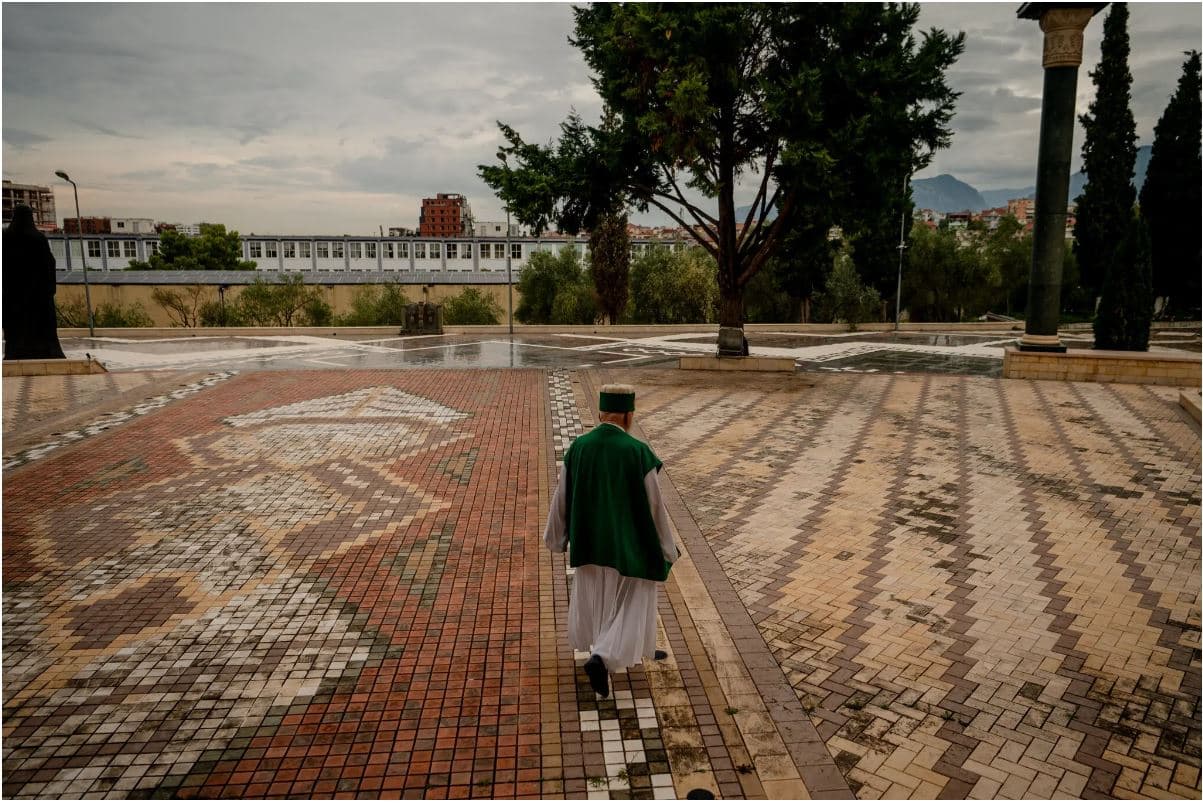 Kryeministri Rama shpalos idenë e Bektashi State, në Tiranë nisin polemikat (VIDEO)