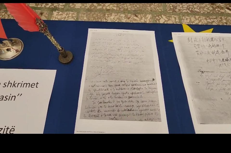“Edhe shkrimet flasin”, ekspozitë e përbashkët e Muzeut të Fierit dhe Parkut Arkeologjik të Apolonisë