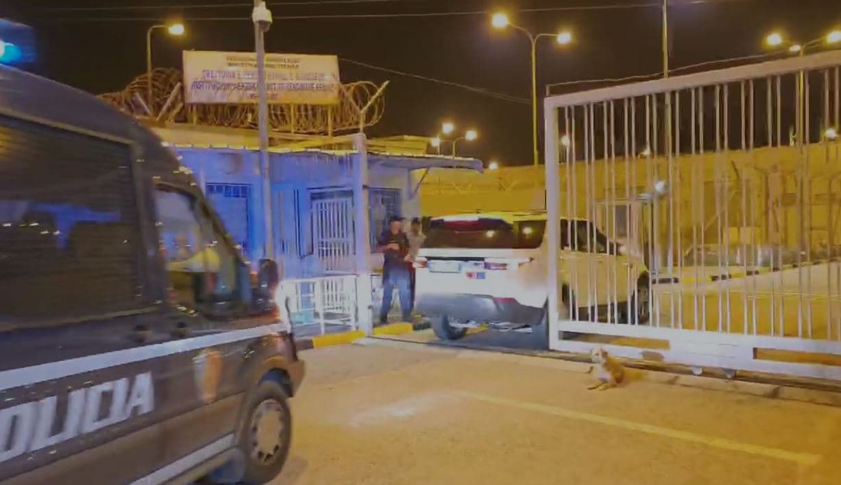Salianji mbërrin në burgun e Fierit, vendoset në dhomë më vete