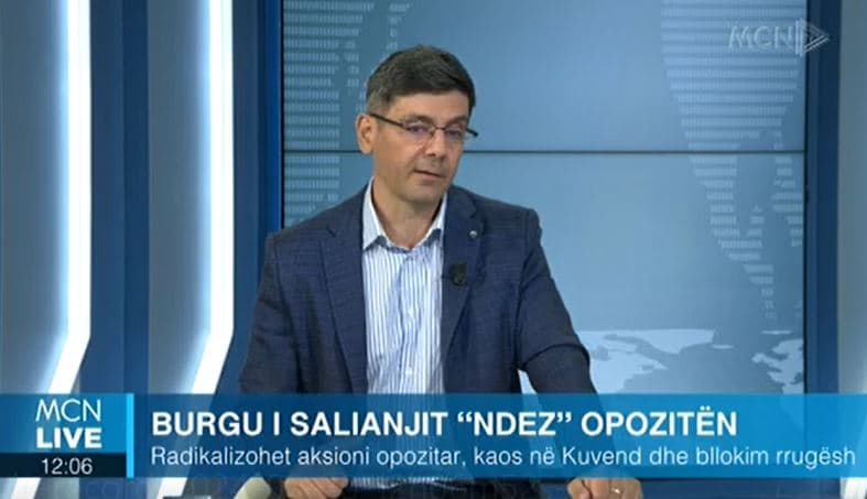 Protestat/ Kalemaj: Vonë për një reagim nga opozita. Motorët e mosbindjes civile s’kanë ndezur (VIDEO)