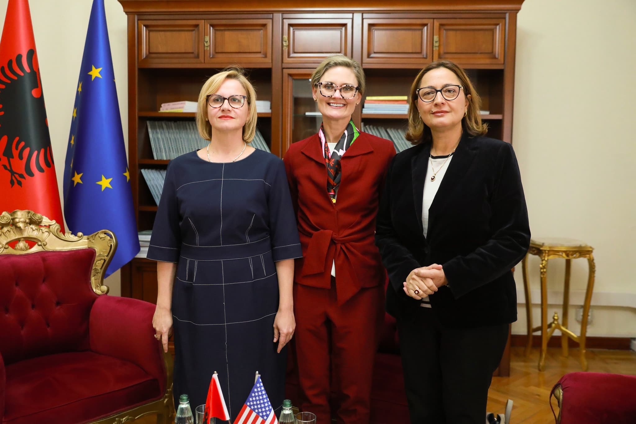 E ngarkuara me punë e SHBA takon drejtueset e Komisionit të Ligjeve: Rëndësi pavarësia e institucioneve