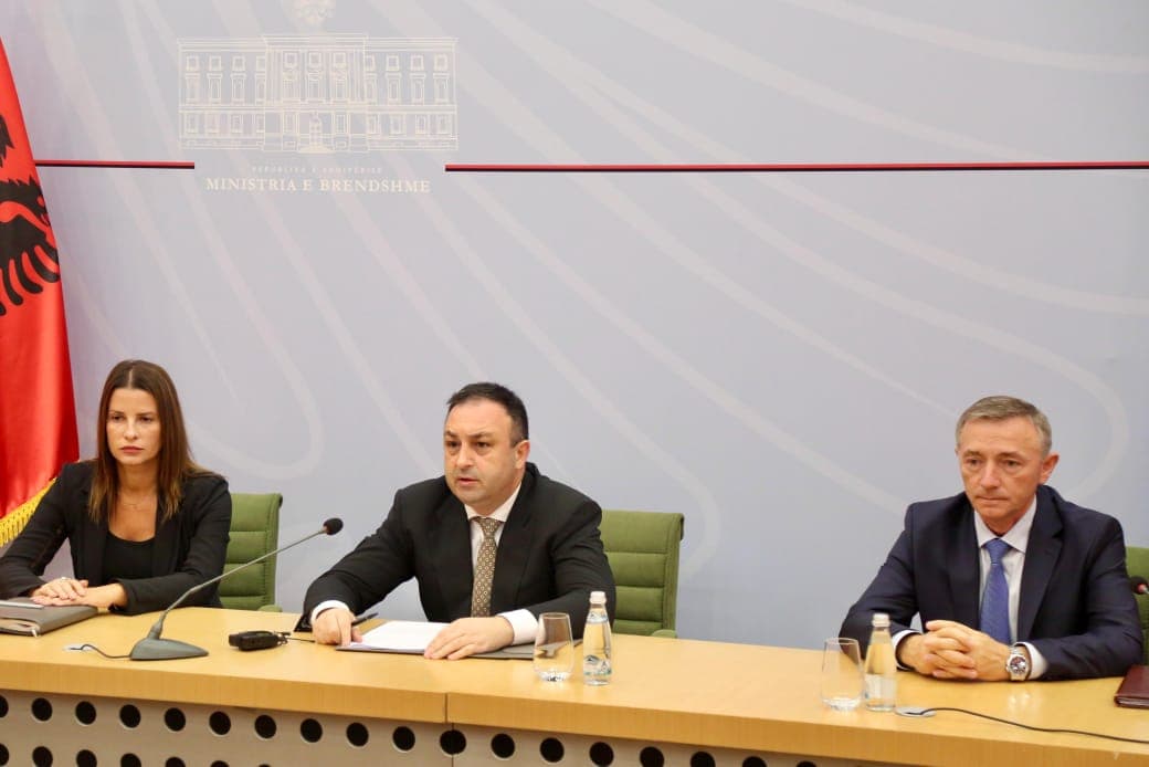 Hoxha prezanton kryeadministratoren e re të Agjencisë së Pasurive të Sekuestruara: Duhet shkallë më e lartë veprimi