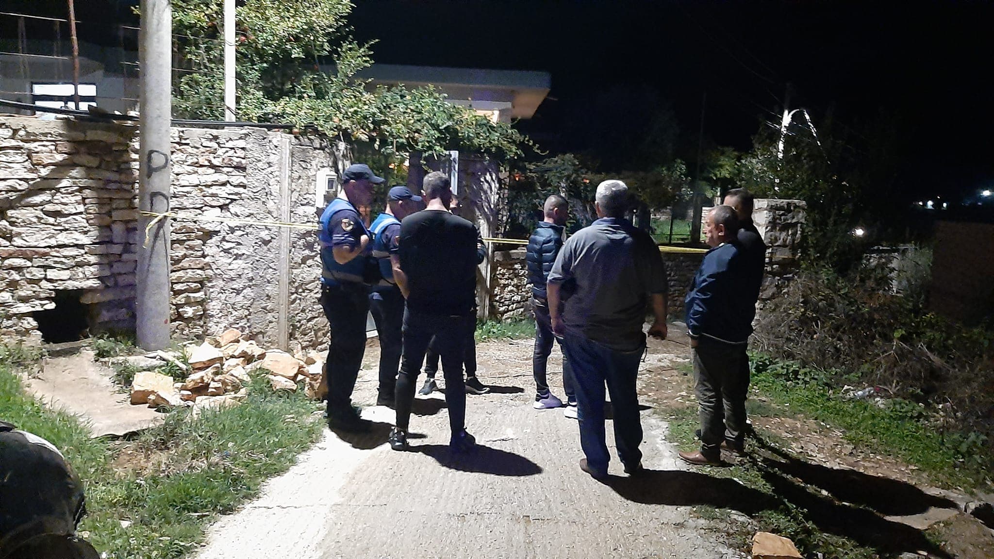Godet me shishe në kokë fqinjin pas një sherri/ Ndërron jetë 65-vjeçari në Sarandë