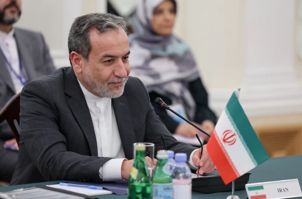 Ministri i Jashtëm i Iranit viziton Arabinë Saudite dhe vendet e tjera të Gjirit