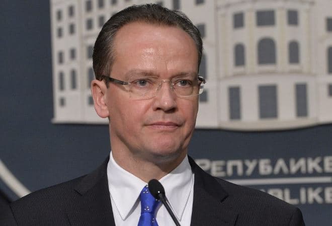 Deputeti gjerman dënon protestat e dhunshme/ Krichbaum: Opozita duhet të ndryshojë kreun 
