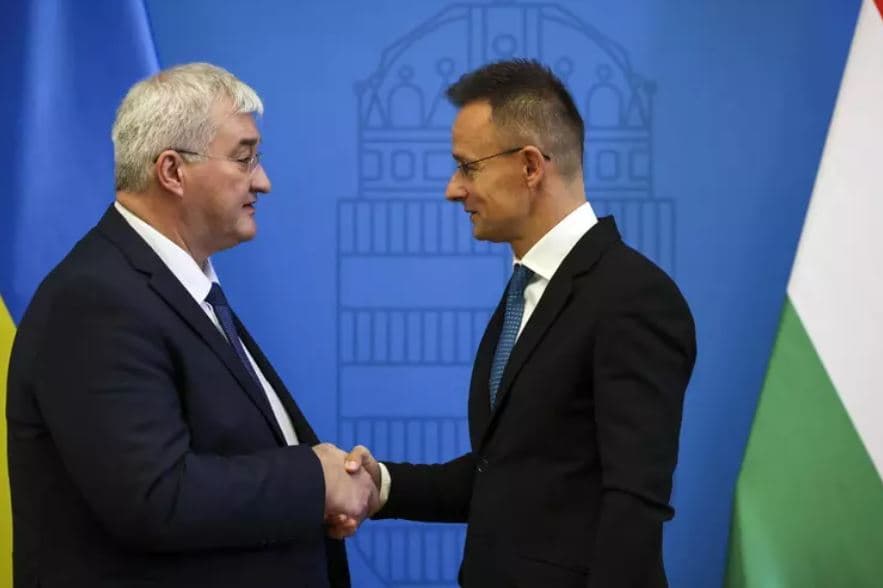 Budapesti: Hyrja e Ukrainës në NATO në rrethanat aktuale do të provokonte "Luftën e Tretë Botërore"