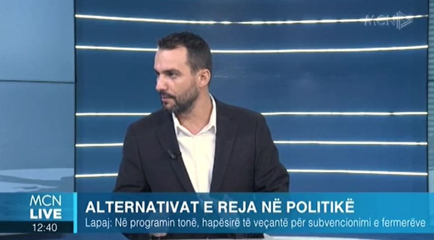 Lapaj shpalos programin: Kredi pa kolateral për çiftet e reja. Luftë kontrabandës së naftës