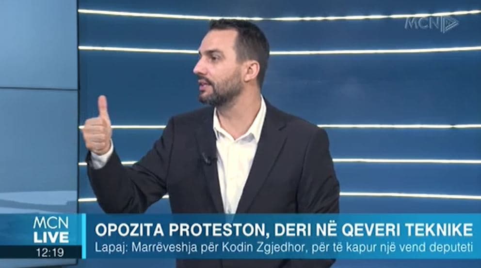 Lapaj: PD çedon në kartën morale. Presidenca në mëshirë të fatit, pa sistem ngrohje-ftohje! (VIDEO)