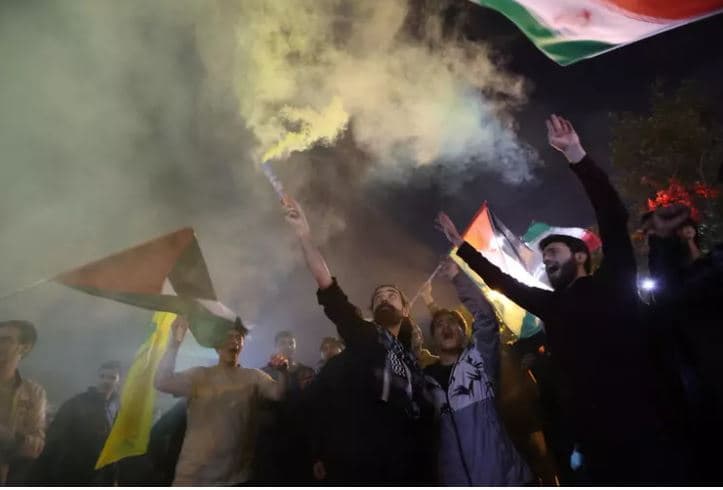 Britania e Madhe sanksionon liderët ushtarakë iranianë për sulmin ndaj Izraelit