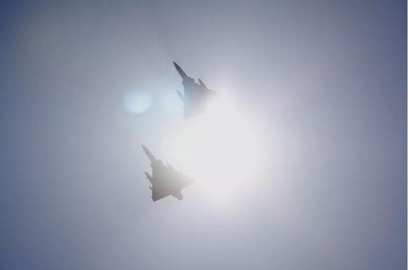 Zbulohen rreth Tajvanit 153 avionë ushtarakë kinezë