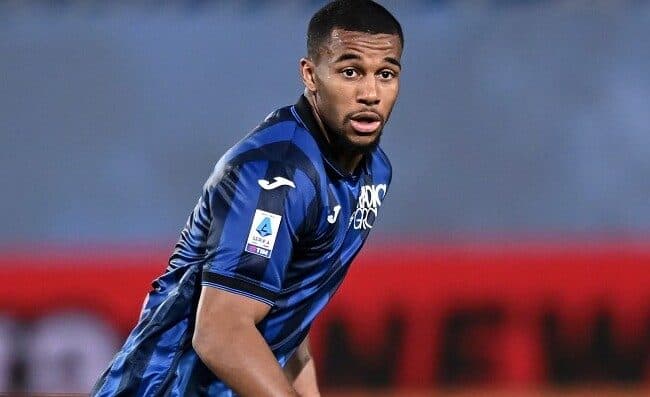 Isak Hien, opsion për mbrojtjen e Real Madridit