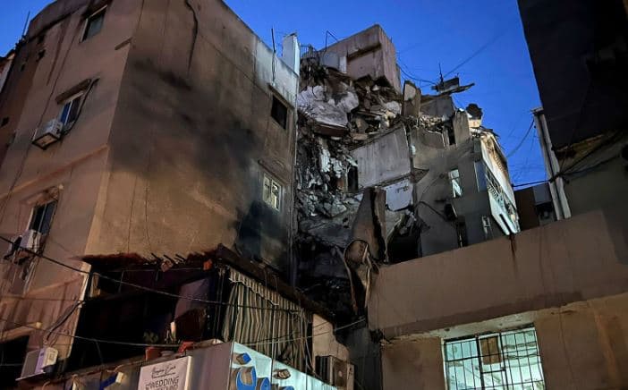 Ushtria izraelite urdhëron evakuime në 2 lagje në jug të Bejrutit