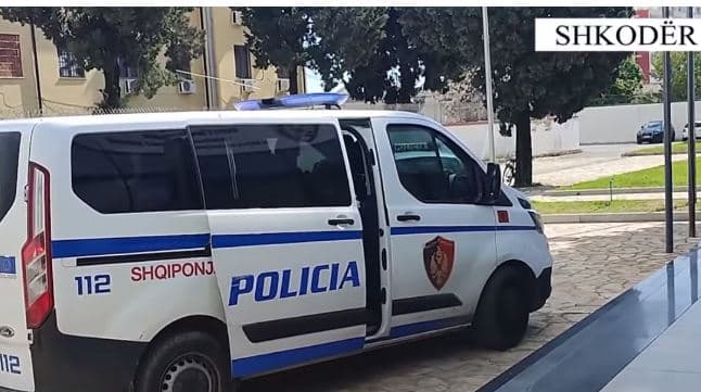 Shkodër/ Kundërshtoi efektivët dhe plagosi me thikë policin, arrestohet 30-vjeçari