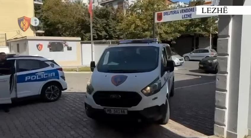 Kapen me drogë dy vëllezër në aksin Laç-Mamurras