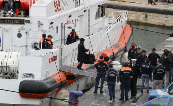 Emigrantët në Shqipëri, Meloni nxiton të miratojë ligjin e ri