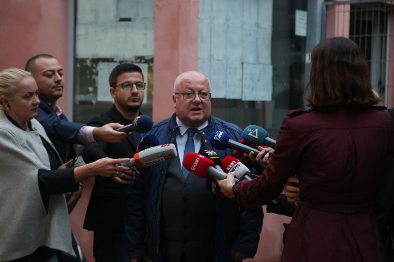 Shtyhet për në 25 nëntor seanca paraprake për Berishën dhe Malltezin