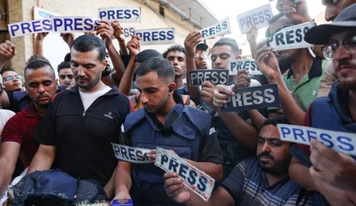 Izraeli akuzon 6 gazetarë të Al Jazeera si militantë të Hamasit dhe Xhihadit Islamik