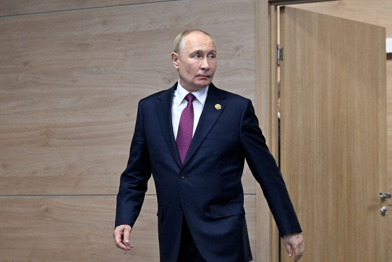 Putin: Ministria e Mbrojtjes do të propozojë opsione të ndryshme reagimi në rast se Kievi përdor armë me rreze të gjatë veprimi