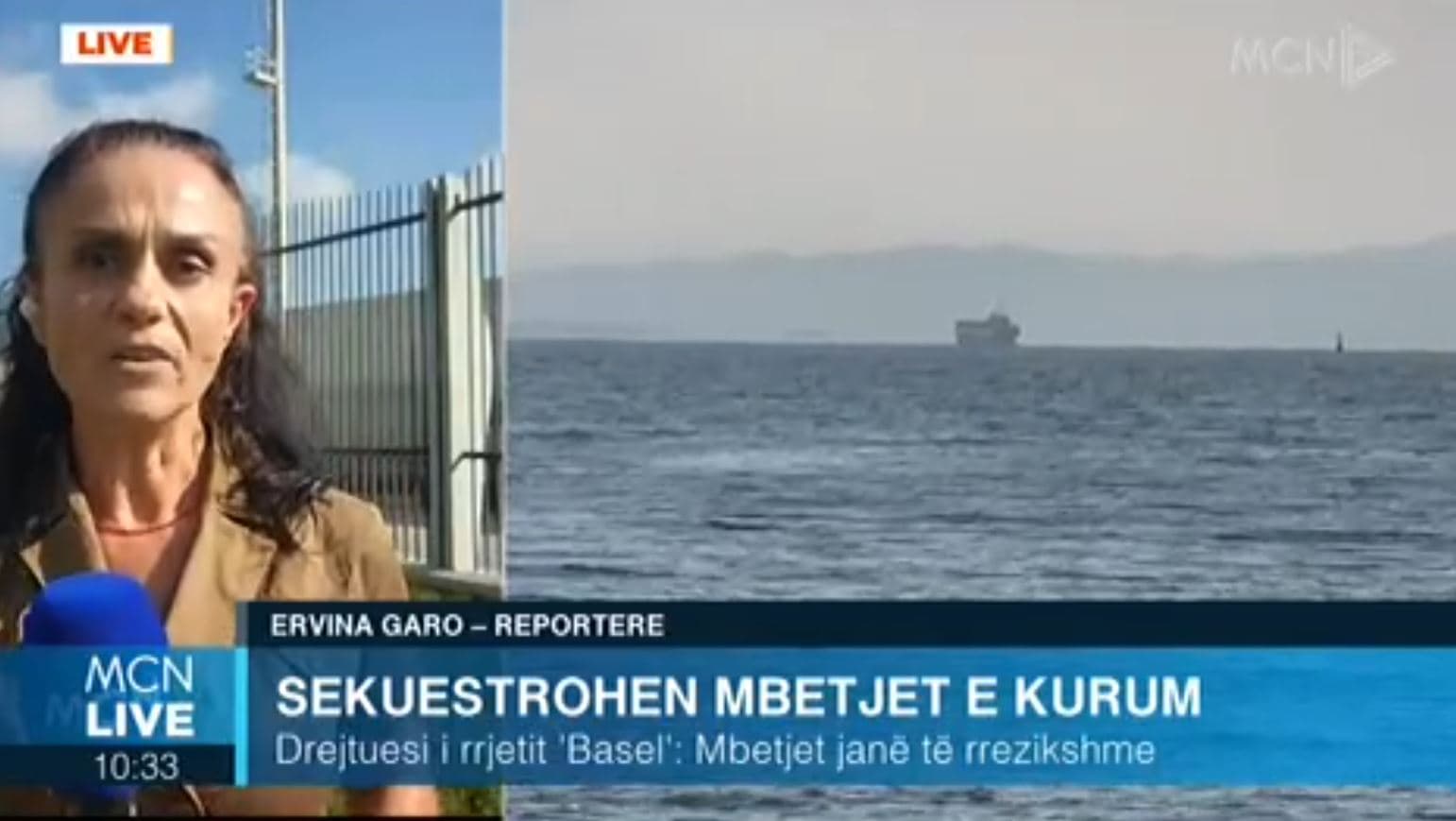 Anija me mbetje të rrezikshme, Kapiteneria e Durrësit nuk kanë dhënë autorizim për ankorimin në port (VIDEO)