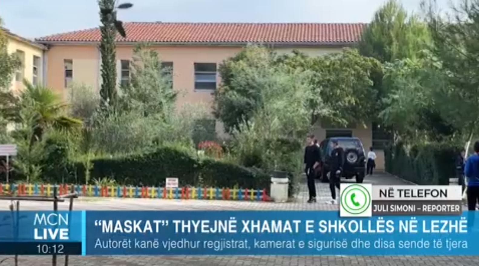  “Maskat” grabisin shkollën në Gjadër (VIDEO)