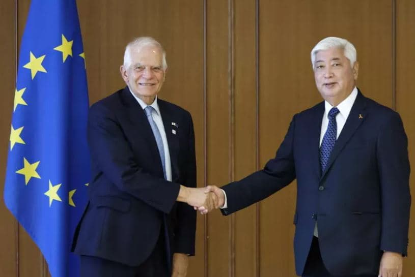 Japonia dhe BE nënshkruajnë një pakt të ri sigurie dhe mbrojtje