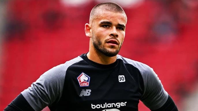 Barcelona dhe Manchester City, sfidë për Lucas Chevalier