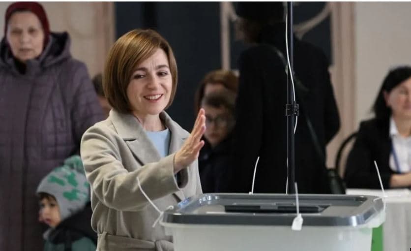 Moldavët drejt kutive të votimit/ Balotazhi presidencial, të ndarë, me BE-në apo me Rusinë