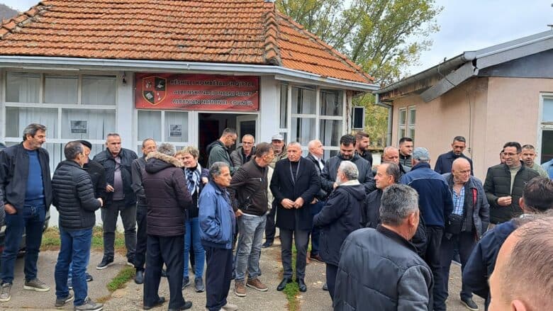  Shqiptarët e Luginës së Preshevës protestojnë kundër pasivizimit të adresave