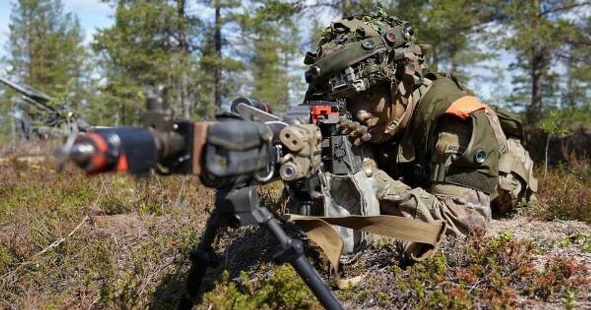 Meta lejon ushtrinë amerikane të përdorë AI