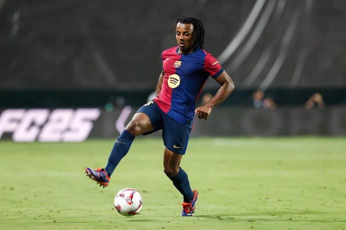Chelsea, insiston për Jules Kounde