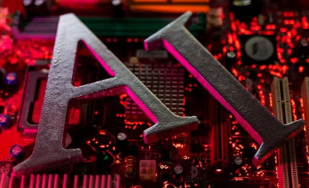 Inteligjenca artificiale mund të zhvendosë 3 milionë vende pune