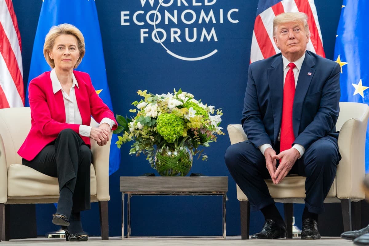 Von der Leyen i propozon Donald Trump zëvendësimin e gazit rus me atë amerikan