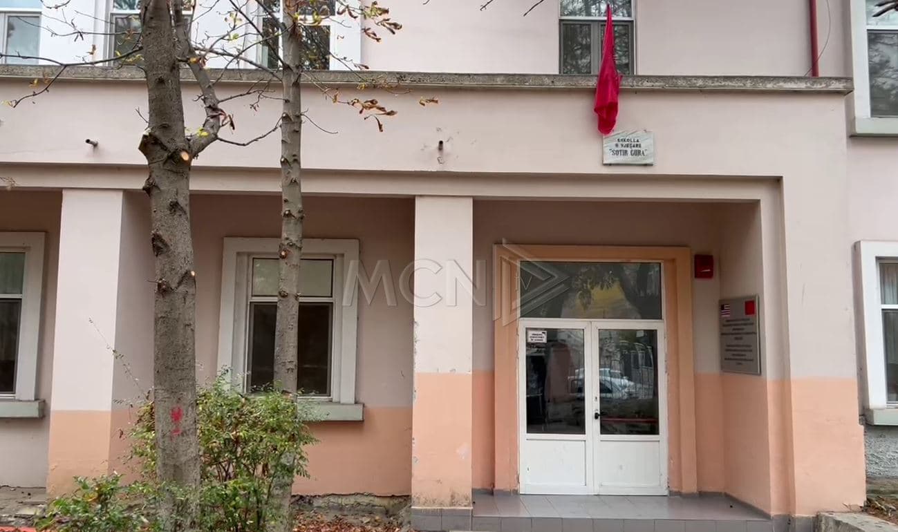Mësuesi nga Korça ngacmonte seksualisht dy nxënëse në “WhatsApp”, arrestohet nga policia