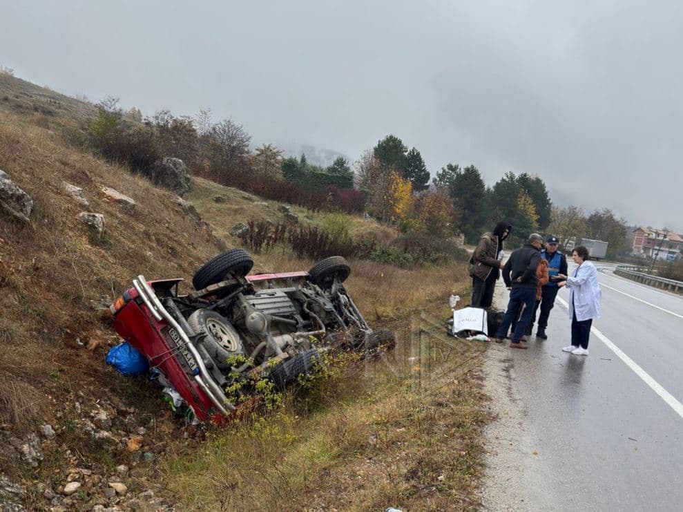 Makina me targa greke del nga rruga në aksion Kapshticë-Bilisht, plagosen dy persona