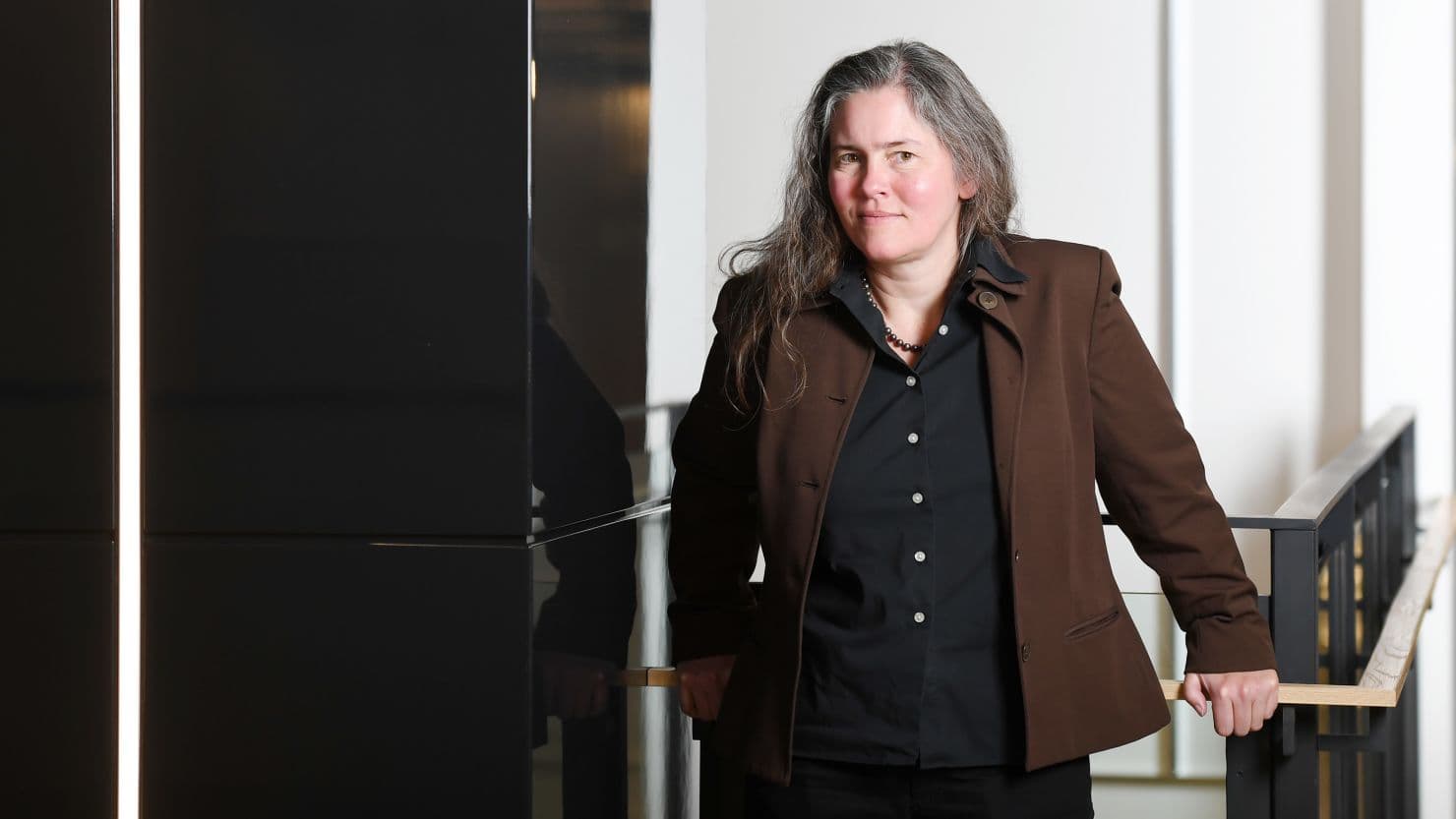 Etiketoi votuesit e Trump-it si “fashistë”, jep dorëheqjen kryeredaktorja e revistës “Scientific American”