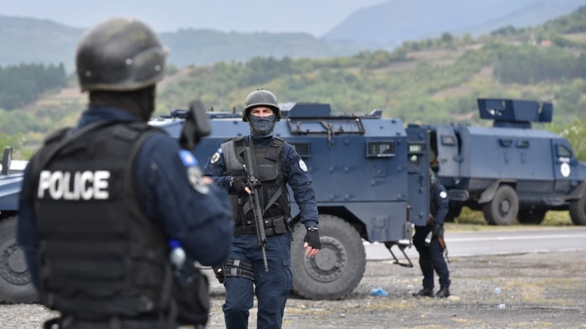 Mashtrim kompjuterik, 17 persona në urdhër arresti, sekuestrohen shuma të mëdha parash